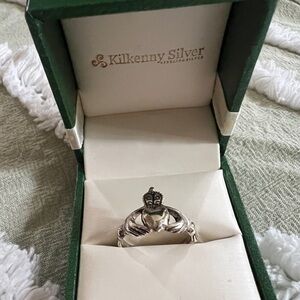 STERLING SILVER Irish Claddagh